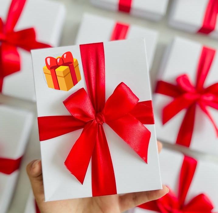 Empty gift boxes 🎁