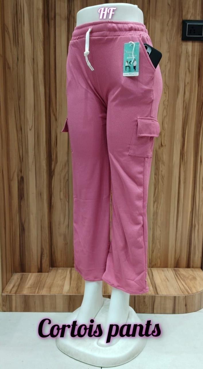 Ladies cargo pants 👖