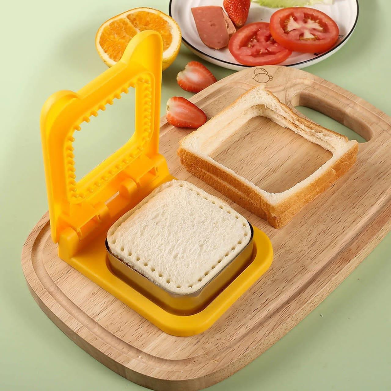 SANDWICH CUTTER