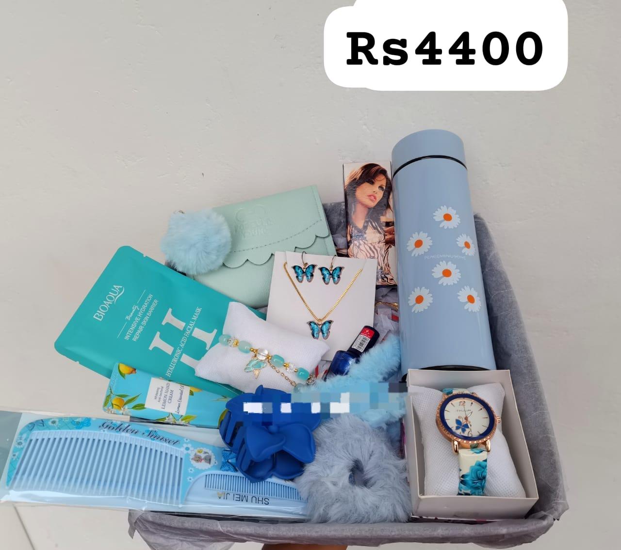 Girls pack🦄🧚♀️🧚♀️