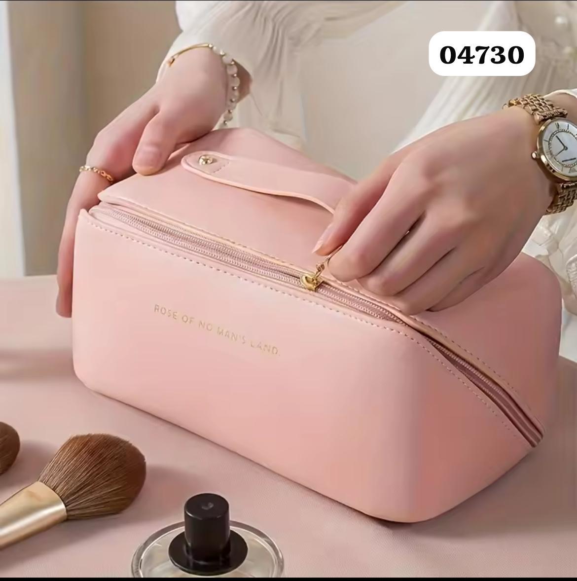 **04730*  💢   Cosmetic Organizer Bags  🍁 